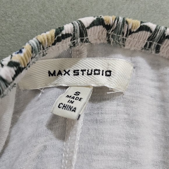 Max Studio Floral Pleated Skirt - Picture 3 of 5